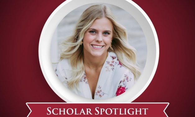 Julianna Velliquette, Arkansas Alumni Association Scholarship Recipient